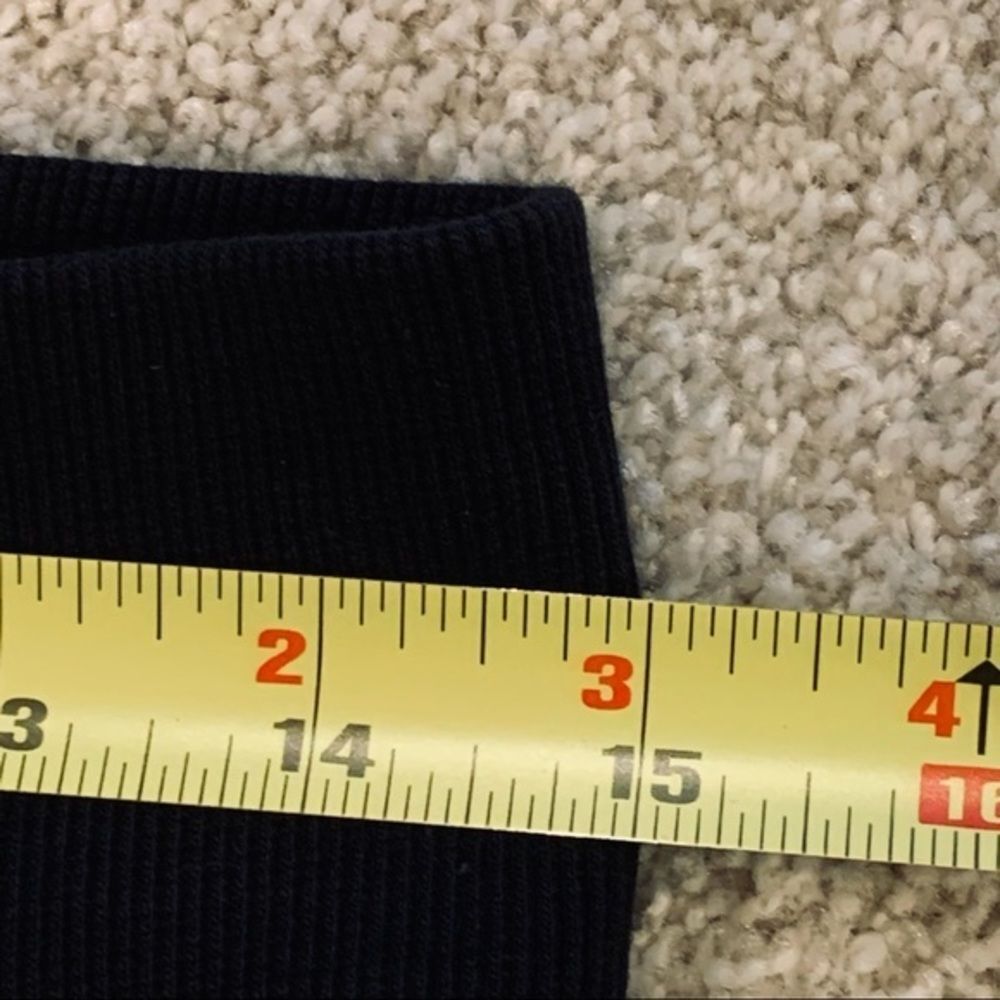 Banana Republic‎ Black Cotton Capris S - Picture 8 of 8